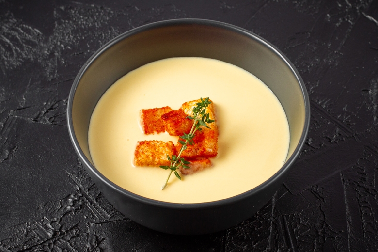 Крем суп сырный с креветкой